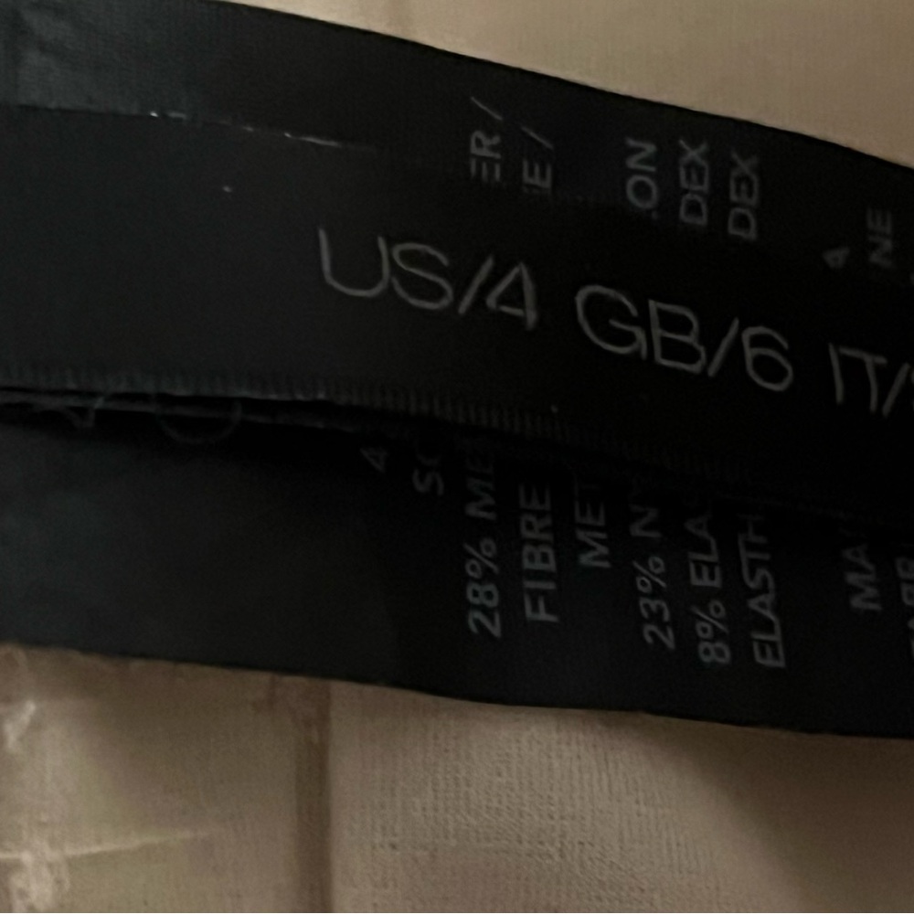 Donna Karan Sz US 4, GB 6 Ecru Silk Skirt - Picture 15 of 16